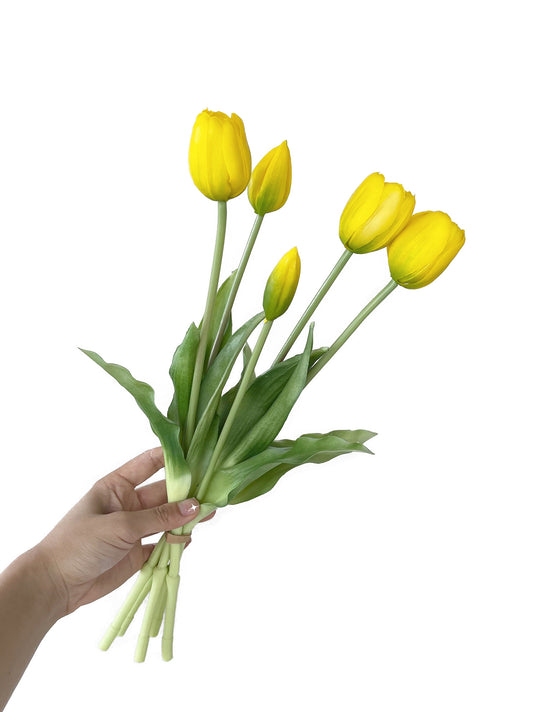 A bunch of artificial tulip flowers with 5 blooms -15.7 "