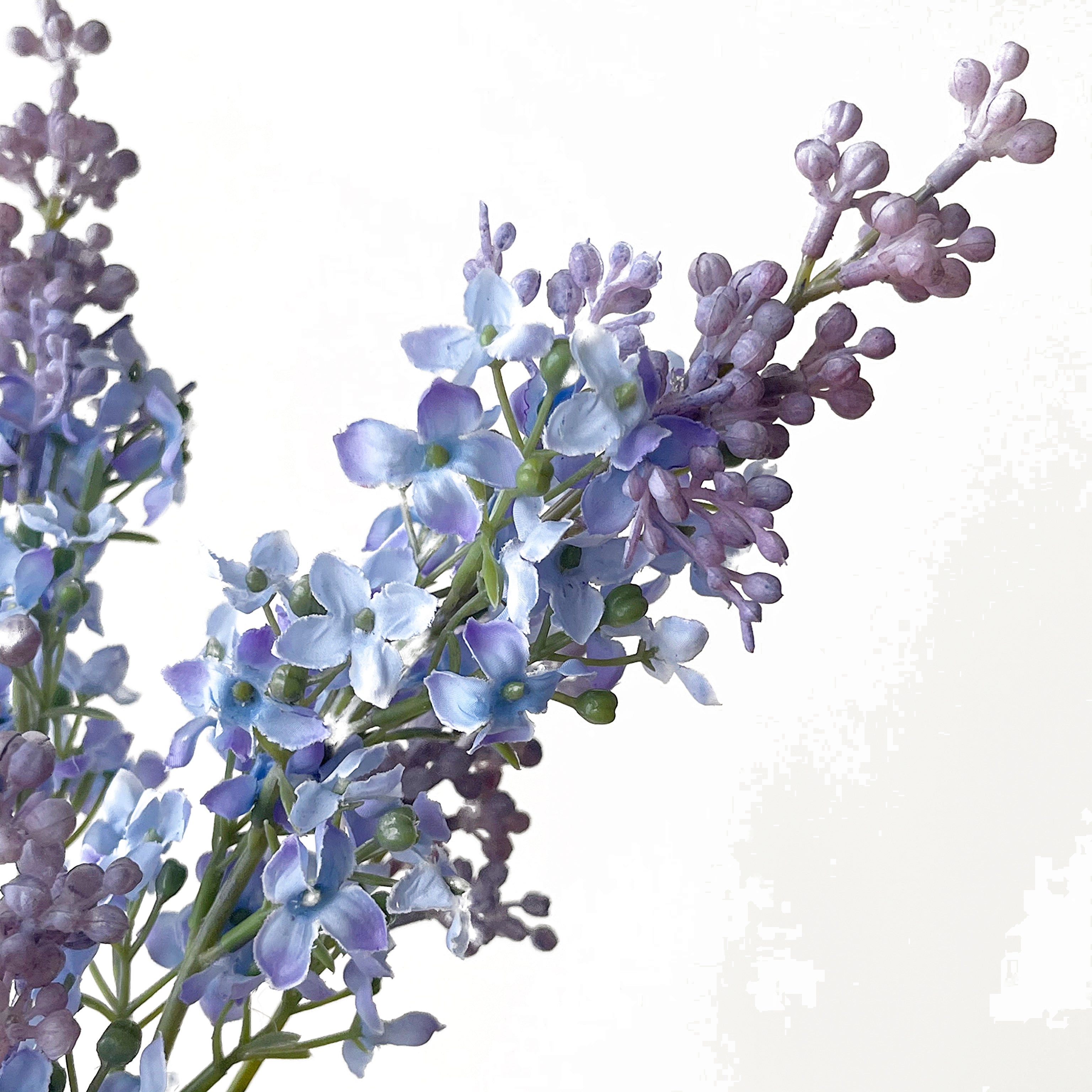 High-end and luxurious artificial lilac flowers- 26.77"